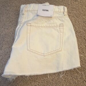 Garage Snow White Denim Festival Shorts 25W